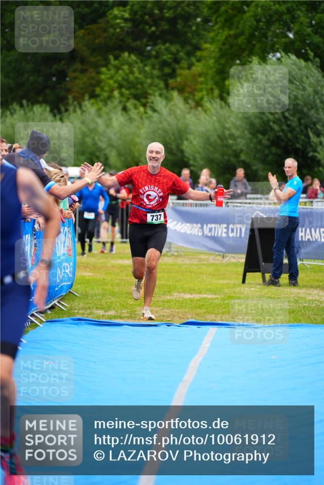 30.08.2026 - Elbe Triathlon Hamburg LAZAROV Photography http://msf.ph/oto/10061912 30.08.2026 11:47:01 Ziel 737, 788, 1294, 1445 meine-sportfotos.de