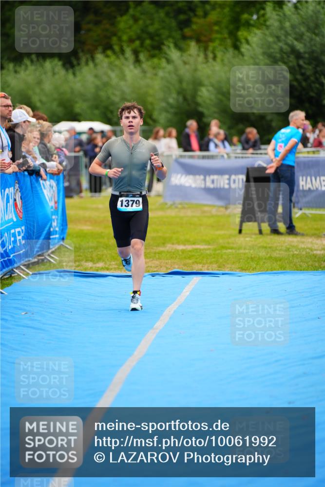 30.08.2026 - Elbe Triathlon Hamburg LAZAROV Photography http://msf.ph/oto/10061992 30.08.2026 11:47:14 Ziel 1311, 1379 meine-sportfotos.de