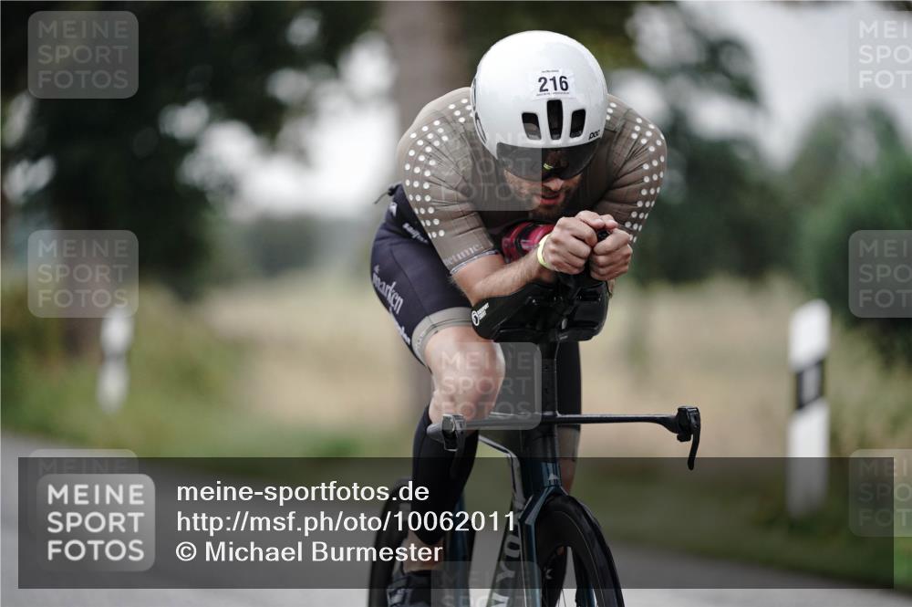 30.08.2026 - Elbe Triathlon Hamburg Michael Burmester http://msf.ph/oto/10062011 30.08.2026 08:55:13 Radfahren 216 meine-sportfotos.de