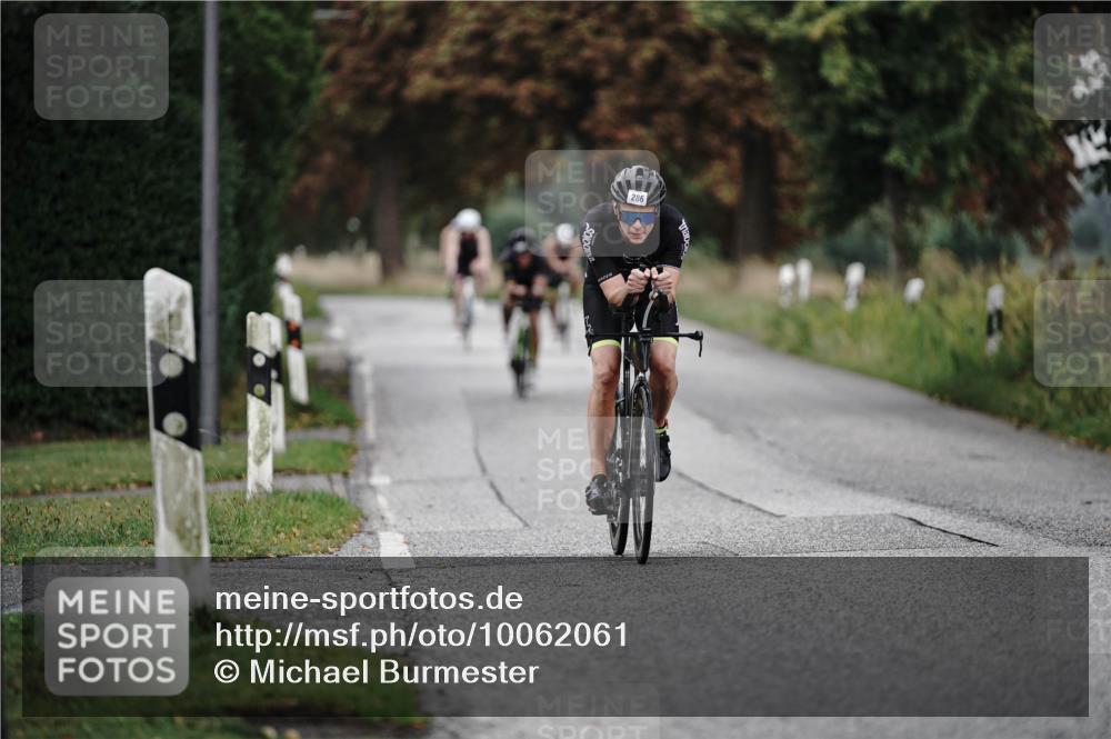 30.08.2026 - Elbe Triathlon Hamburg Michael Burmester http://msf.ph/oto/10062061 30.08.2026 08:55:56 Radfahren 193, 204, 286, 328, 411 meine-sportfotos.de