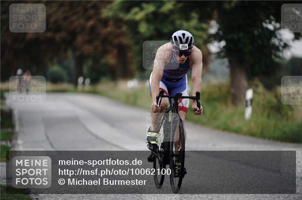 30.08.2026 - Elbe Triathlon Hamburg Michael Burmester http://msf.ph/oto/10062100 30.08.2026 08:56:03 Radfahren 193, 204, 328, 411 meine-sportfotos.de