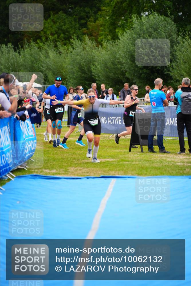 30.08.2026 - Elbe Triathlon Hamburg LAZAROV Photography http://msf.ph/oto/10062132 30.08.2026 11:47:57 Ziel 914, 927, 1163, 1421 meine-sportfotos.de