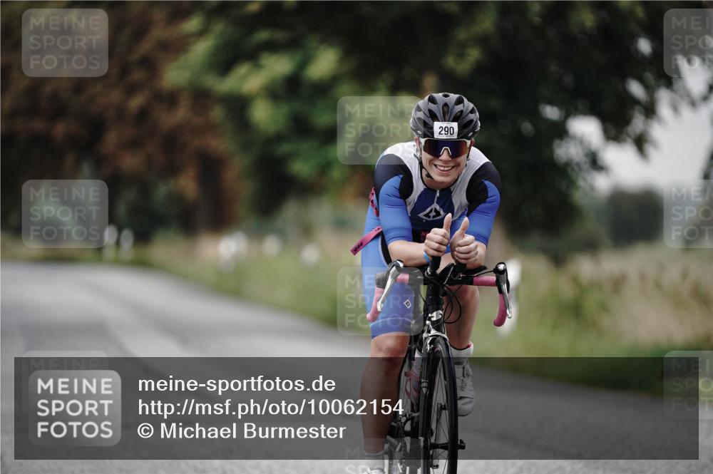 30.08.2026 - Elbe Triathlon Hamburg Michael Burmester http://msf.ph/oto/10062154 30.08.2026 08:56:35 Radfahren 290 meine-sportfotos.de