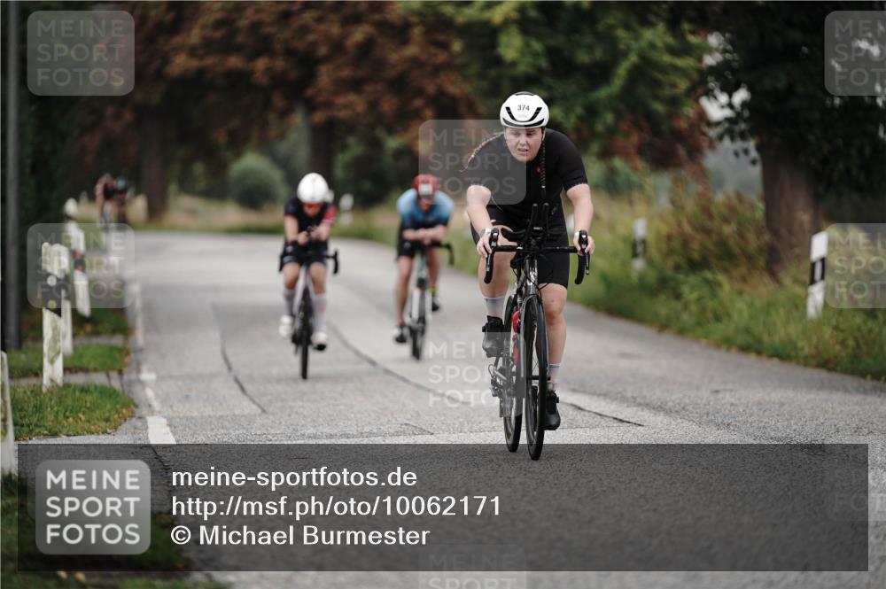 30.08.2026 - Elbe Triathlon Hamburg Michael Burmester http://msf.ph/oto/10062171 30.08.2026 08:56:50 Radfahren 262, 338, 349, 374 meine-sportfotos.de