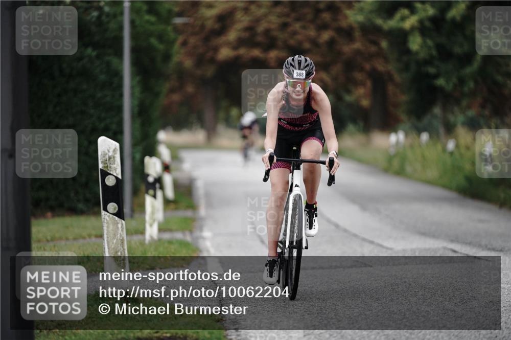 30.08.2026 - Elbe Triathlon Hamburg Michael Burmester http://msf.ph/oto/10062204 30.08.2026 08:57:02 Radfahren 182, 227, 255, 388 meine-sportfotos.de