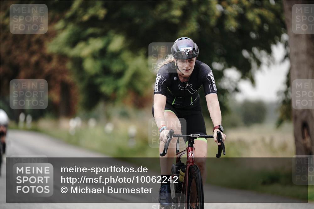 30.08.2026 - Elbe Triathlon Hamburg Michael Burmester http://msf.ph/oto/10062242 30.08.2026 08:57:17 Radfahren 221, 382 meine-sportfotos.de