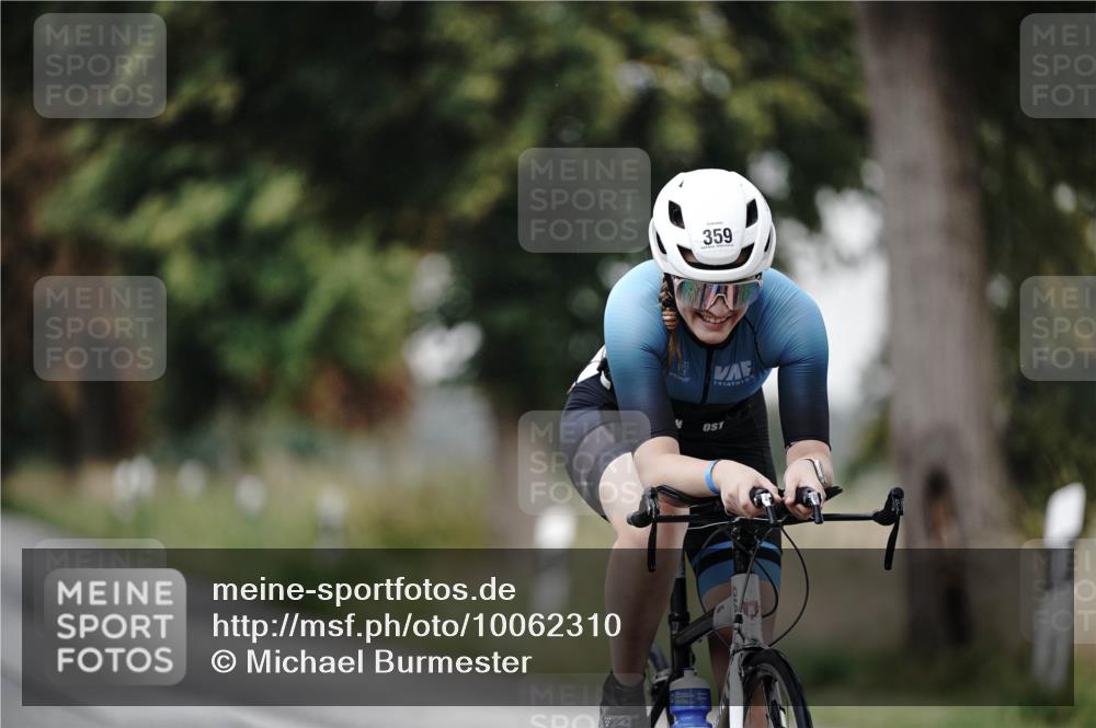 30.08.2026 - Elbe Triathlon Hamburg Michael Burmester http://msf.ph/oto/10062310 30.08.2026 08:57:43 Radfahren 252, 258, 270, 301, 359 meine-sportfotos.de