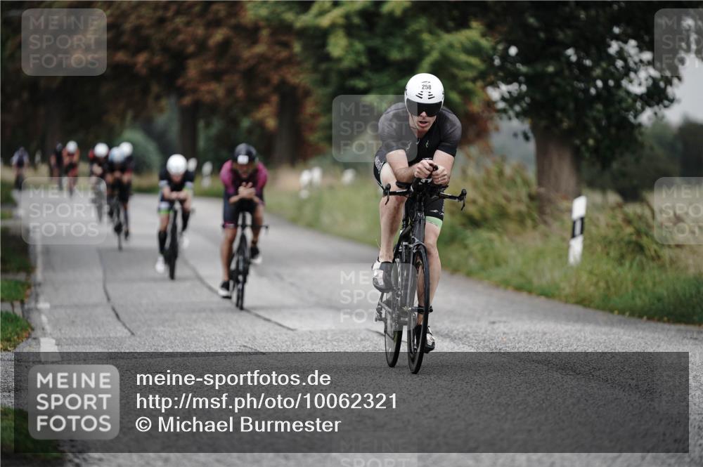 30.08.2026 - Elbe Triathlon Hamburg Michael Burmester http://msf.ph/oto/10062321 30.08.2026 08:57:48 Radfahren 191, 230, 232, 240, 252, 258, 270, 301 meine-sportfotos.de