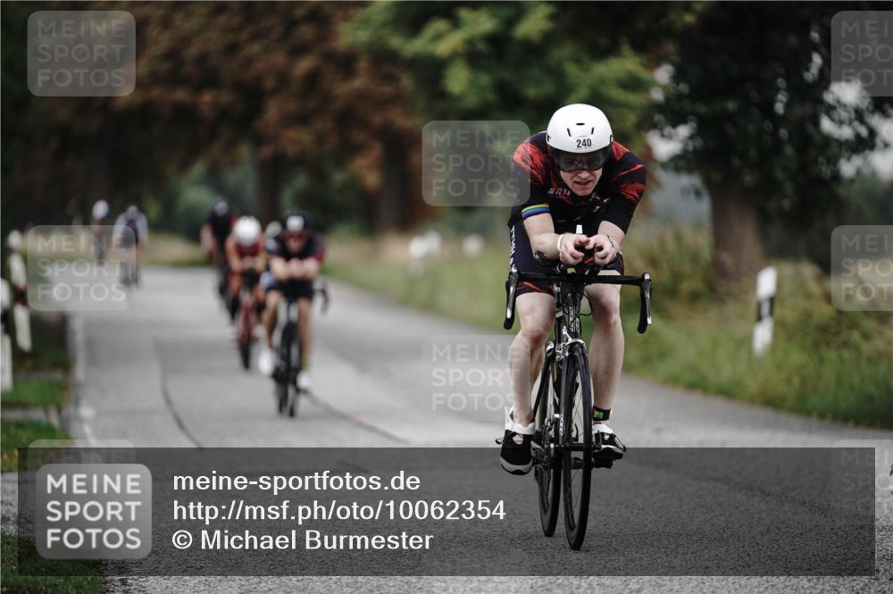 30.08.2026 - Elbe Triathlon Hamburg Michael Burmester http://msf.ph/oto/10062354 30.08.2026 08:57:53 Radfahren 191, 230, 232, 240, 252, 295, 347, 366 meine-sportfotos.de