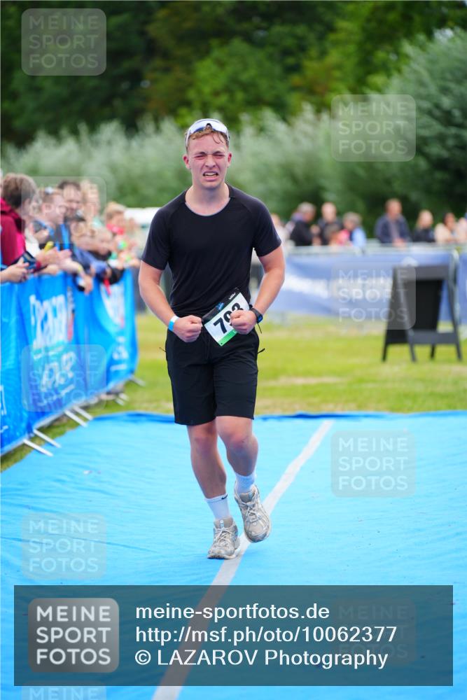 30.08.2026 - Elbe Triathlon Hamburg LAZAROV Photography http://msf.ph/oto/10062377 30.08.2026 11:48:46 Ziel 793, 1087 meine-sportfotos.de