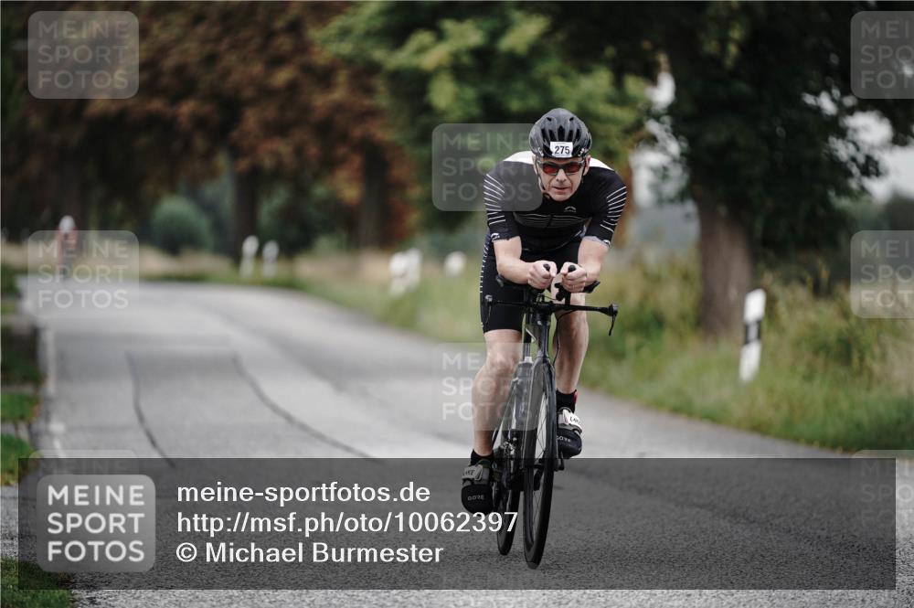 30.08.2026 - Elbe Triathlon Hamburg Michael Burmester http://msf.ph/oto/10062397 30.08.2026 08:58:16 Radfahren 275 meine-sportfotos.de
