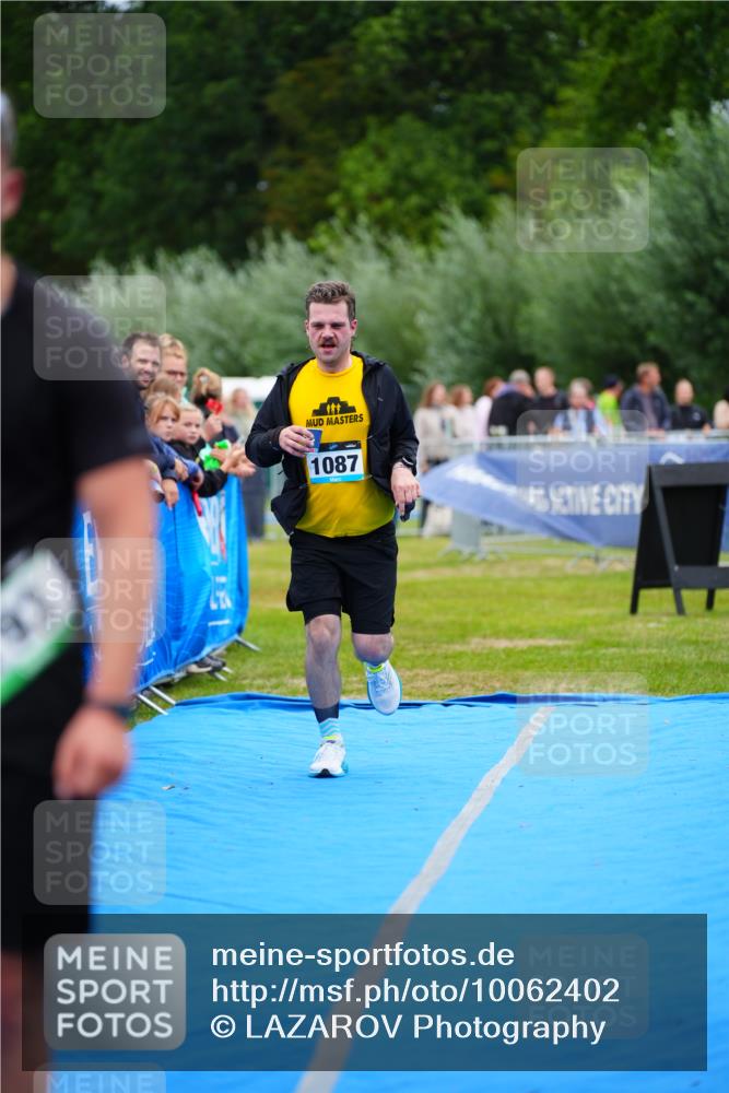30.08.2026 - Elbe Triathlon Hamburg LAZAROV Photography http://msf.ph/oto/10062402 30.08.2026 11:48:49 Ziel 793, 1087 meine-sportfotos.de