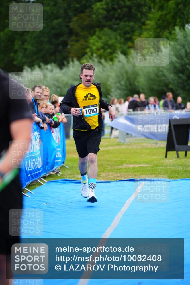 30.08.2026 - Elbe Triathlon Hamburg LAZAROV Photography http://msf.ph/oto/10062408 30.08.2026 11:48:49 Ziel 793, 1087 meine-sportfotos.de