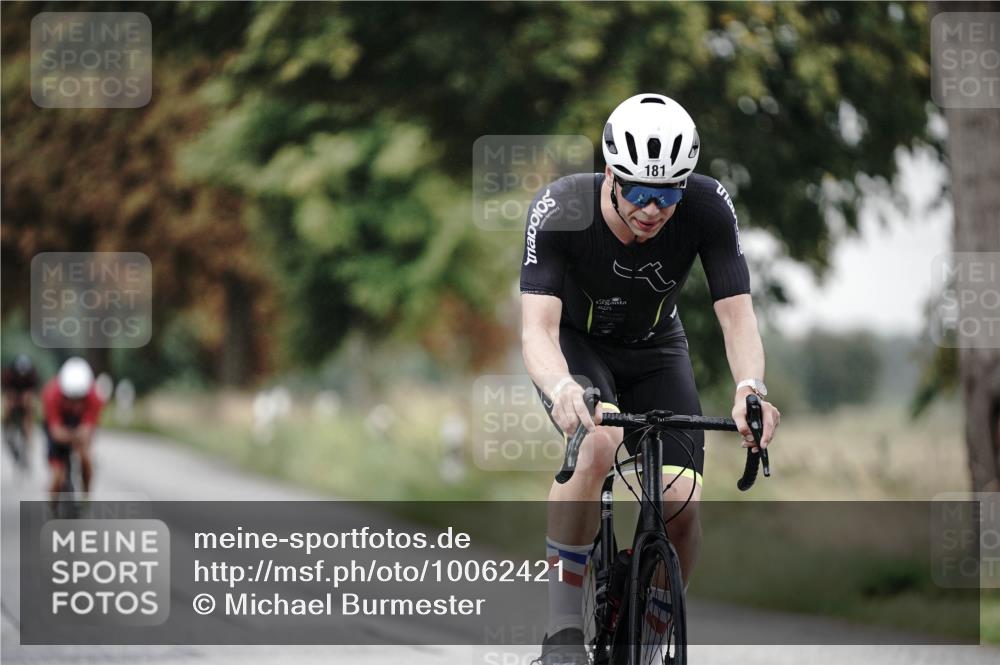 30.08.2026 - Elbe Triathlon Hamburg Michael Burmester http://msf.ph/oto/10062421 30.08.2026 08:58:33 Radfahren 181, 210, 242, 288, 314, 360 meine-sportfotos.de