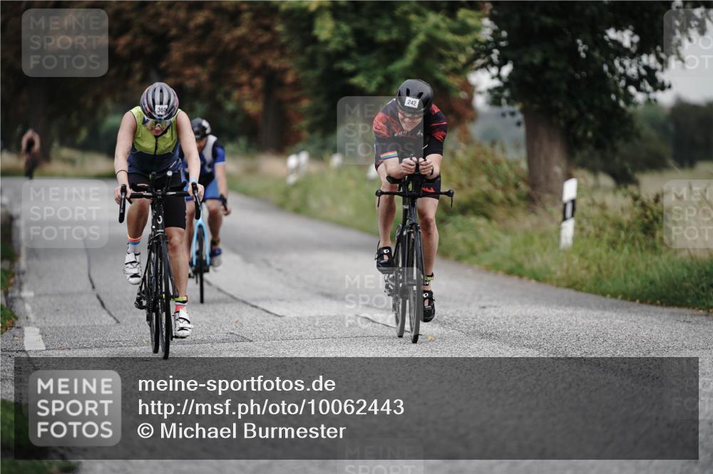 30.08.2026 - Elbe Triathlon Hamburg Michael Burmester http://msf.ph/oto/10062443 30.08.2026 08:58:37 Radfahren 242, 288, 314, 360 meine-sportfotos.de