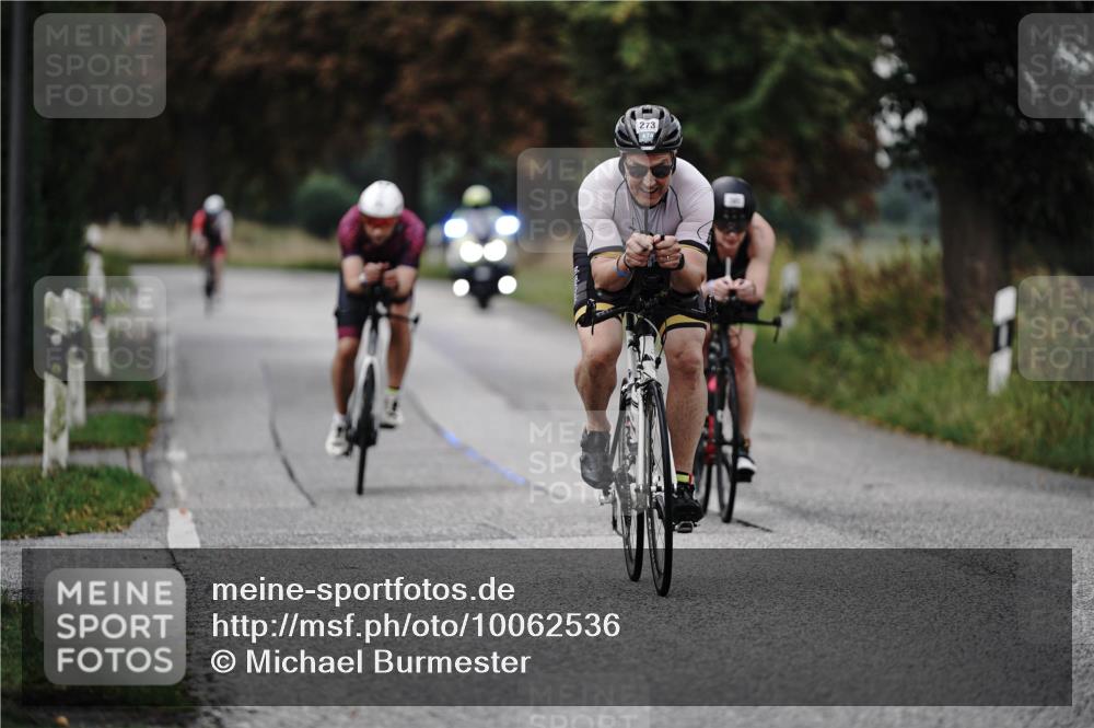 30.08.2026 - Elbe Triathlon Hamburg Michael Burmester http://msf.ph/oto/10062536 30.08.2026 09:00:28 Radfahren 273, 302, 385 meine-sportfotos.de