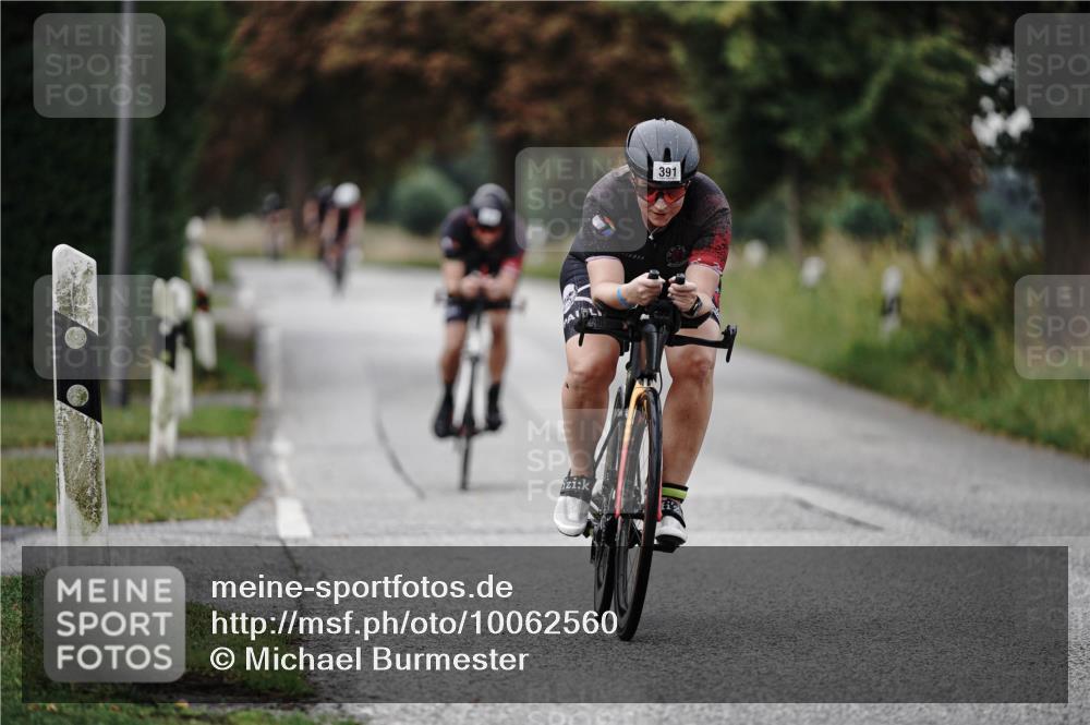 30.08.2026 - Elbe Triathlon Hamburg Michael Burmester http://msf.ph/oto/10062560 30.08.2026 09:00:43 Radfahren 292, 391, 393 meine-sportfotos.de