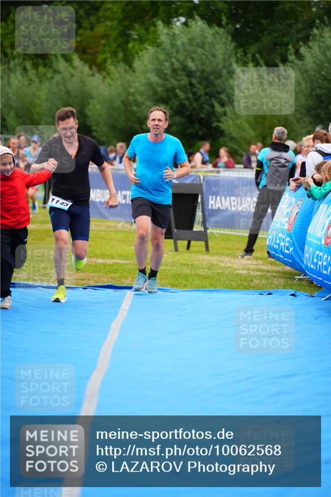 30.08.2026 - Elbe Triathlon Hamburg LAZAROV Photography http://msf.ph/oto/10062568 30.08.2026 11:49:28 Ziel 1145, 1252, 1363 meine-sportfotos.de