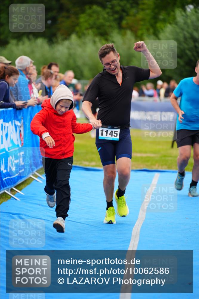 30.08.2026 - Elbe Triathlon Hamburg LAZAROV Photography http://msf.ph/oto/10062586 30.08.2026 11:49:29 Ziel 1145, 1252, 1363 meine-sportfotos.de