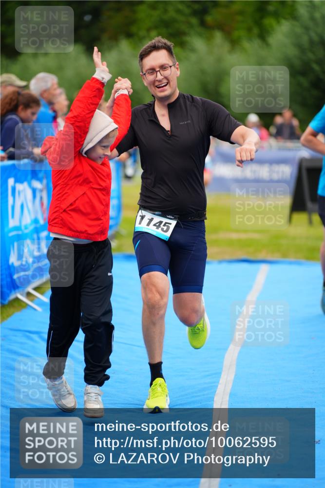 30.08.2026 - Elbe Triathlon Hamburg LAZAROV Photography http://msf.ph/oto/10062595 30.08.2026 11:49:30 Ziel 1145, 1252, 1363 meine-sportfotos.de