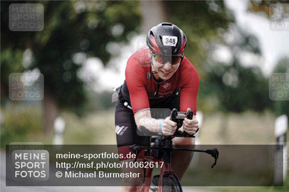 30.08.2026 - Elbe Triathlon Hamburg Michael Burmester http://msf.ph/oto/10062617 30.08.2026 09:01:04 Radfahren 215, 317, 348 meine-sportfotos.de
