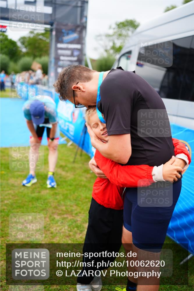 30.08.2026 - Elbe Triathlon Hamburg LAZAROV Photography http://msf.ph/oto/10062620 30.08.2026 11:49:43 Ziel 939, 1412 meine-sportfotos.de