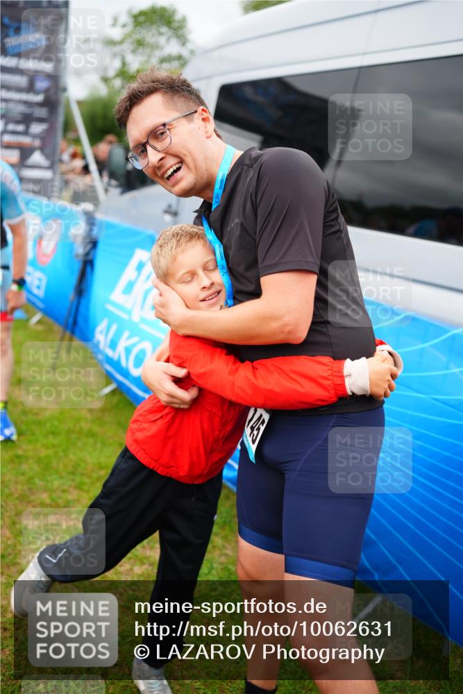 30.08.2026 - Elbe Triathlon Hamburg LAZAROV Photography http://msf.ph/oto/10062631 30.08.2026 11:49:44 Ziel 939, 1412 meine-sportfotos.de