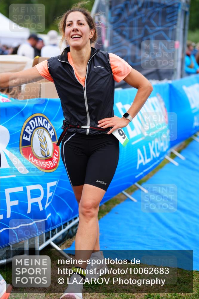 30.08.2026 - Elbe Triathlon Hamburg LAZAROV Photography http://msf.ph/oto/10062683 30.08.2026 11:49:50 Ziel 518, 960 meine-sportfotos.de