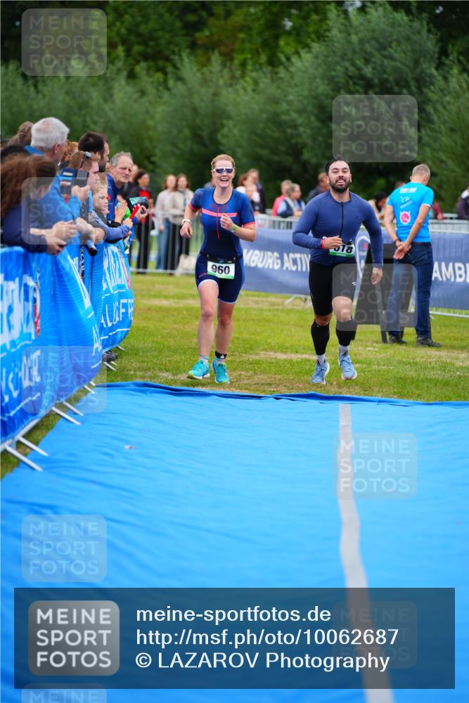30.08.2026 - Elbe Triathlon Hamburg LAZAROV Photography http://msf.ph/oto/10062687 30.08.2026 11:49:55 Ziel 518, 960 meine-sportfotos.de