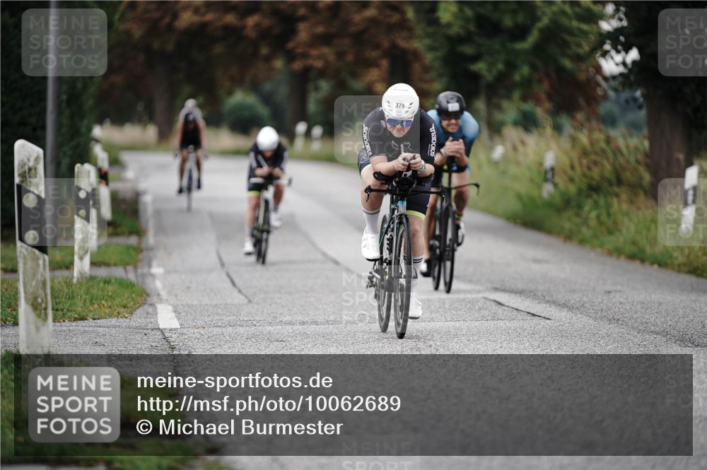 30.08.2026 - Elbe Triathlon Hamburg Michael Burmester http://msf.ph/oto/10062689 30.08.2026 09:01:42 Radfahren 211, 279, 376, 379, 386 meine-sportfotos.de