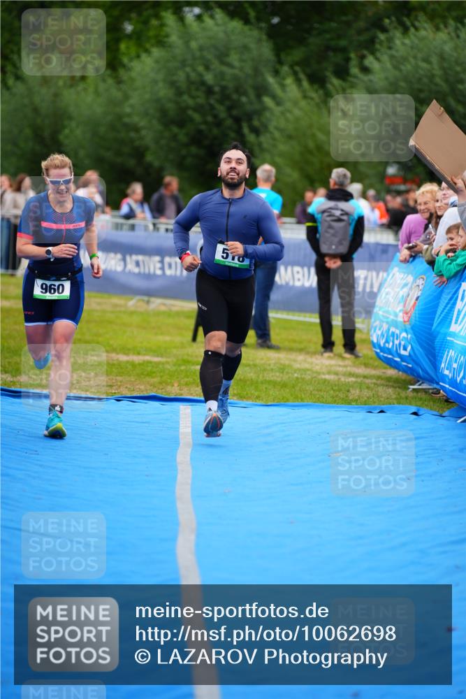 30.08.2026 - Elbe Triathlon Hamburg LAZAROV Photography http://msf.ph/oto/10062698 30.08.2026 11:49:57 Ziel 518, 960 meine-sportfotos.de