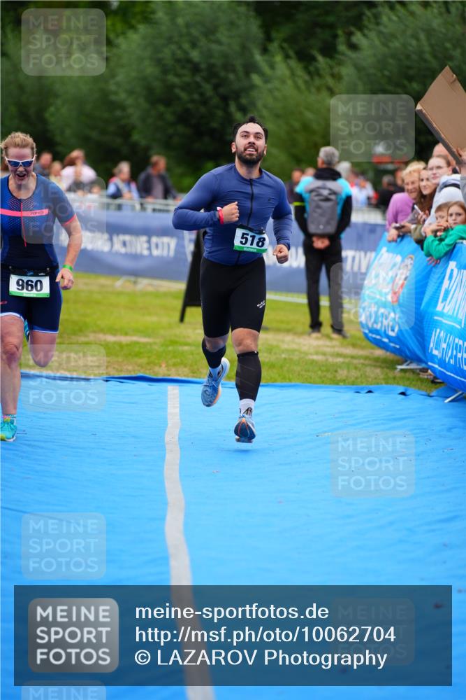 30.08.2026 - Elbe Triathlon Hamburg LAZAROV Photography http://msf.ph/oto/10062704 30.08.2026 11:49:57 Ziel 518, 960 meine-sportfotos.de