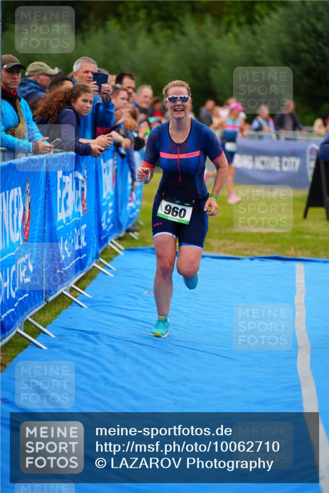 30.08.2026 - Elbe Triathlon Hamburg LAZAROV Photography http://msf.ph/oto/10062710 30.08.2026 11:49:58 Ziel 518, 960 meine-sportfotos.de