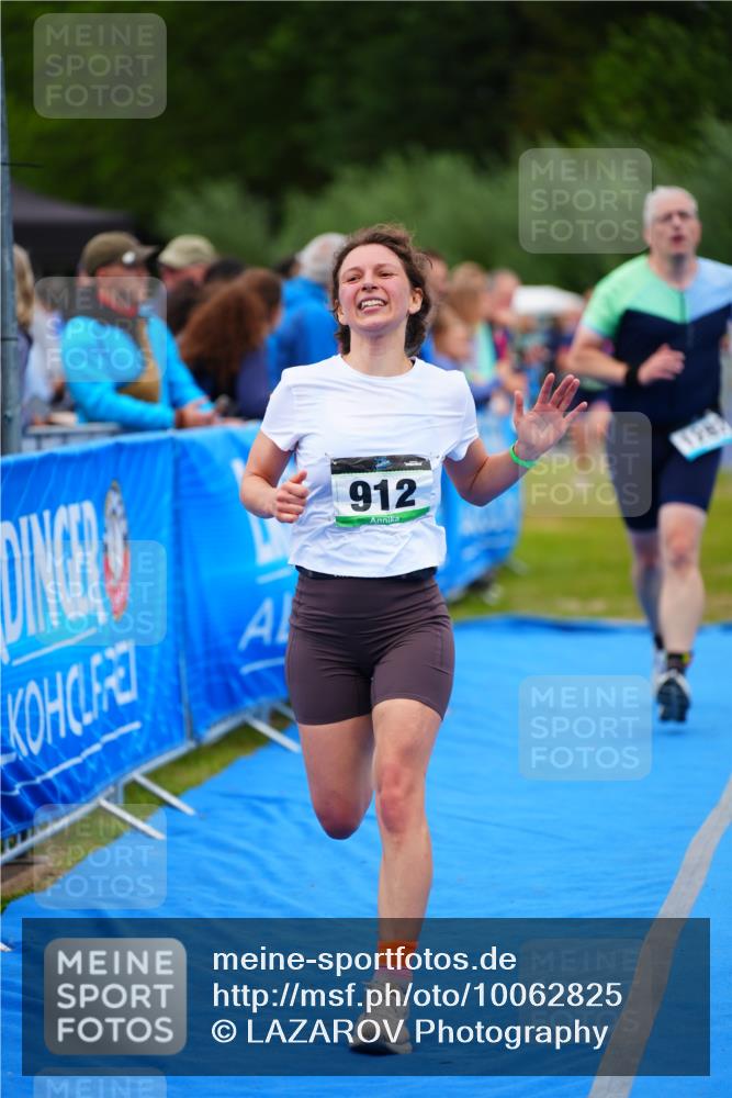 30.08.2026 - Elbe Triathlon Hamburg LAZAROV Photography http://msf.ph/oto/10062825 30.08.2026 11:50:29 Ziel 686, 855, 912, 958, 1282 meine-sportfotos.de