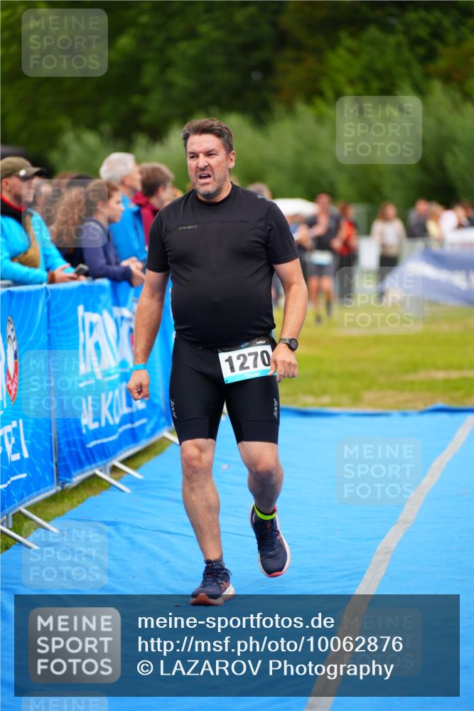 30.08.2026 - Elbe Triathlon Hamburg LAZAROV Photography http://msf.ph/oto/10062876 30.08.2026 11:50:53 Ziel 1270 meine-sportfotos.de