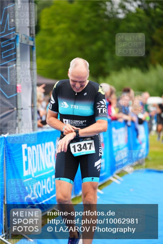 30.08.2026 - Elbe Triathlon Hamburg LAZAROV Photography http://msf.ph/oto/10062981 30.08.2026 11:51:30 Ziel 1347, 1373 meine-sportfotos.de