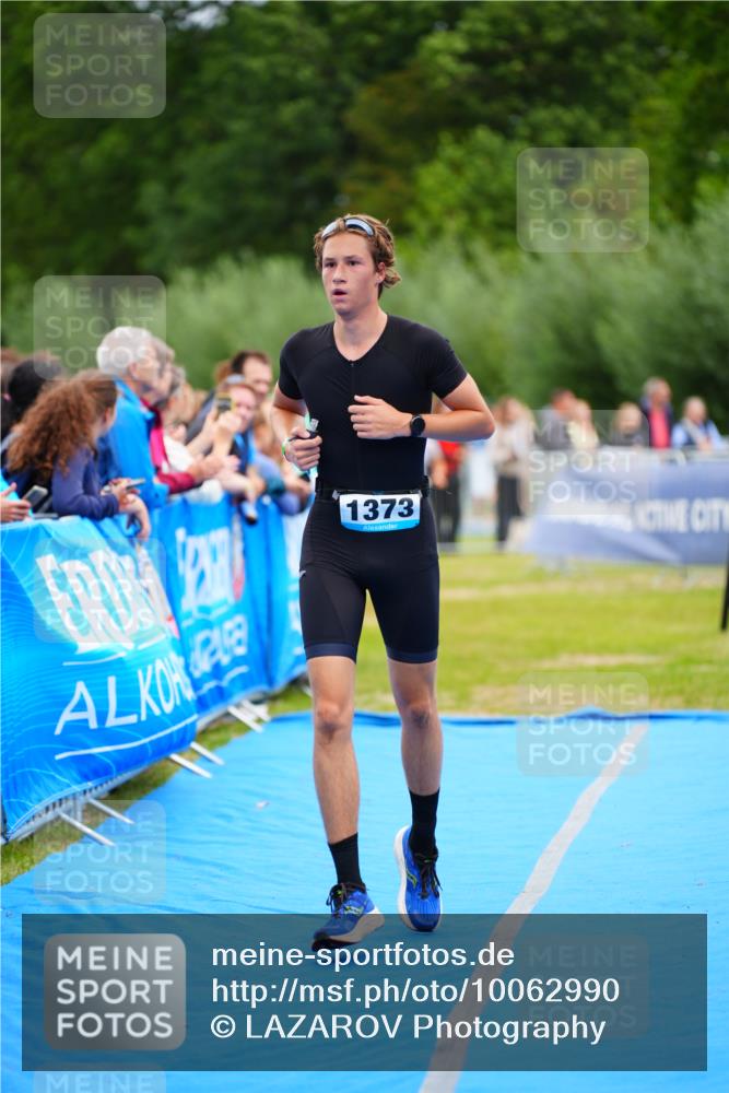 30.08.2026 - Elbe Triathlon Hamburg LAZAROV Photography http://msf.ph/oto/10062990 30.08.2026 11:51:39 Ziel 1373, 1516 meine-sportfotos.de