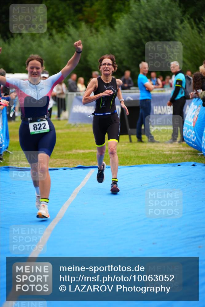 30.08.2026 - Elbe Triathlon Hamburg LAZAROV Photography http://msf.ph/oto/10063052 30.08.2026 11:51:58 Ziel 822, 980, 1262, 1281, 1331, 1455 meine-sportfotos.de