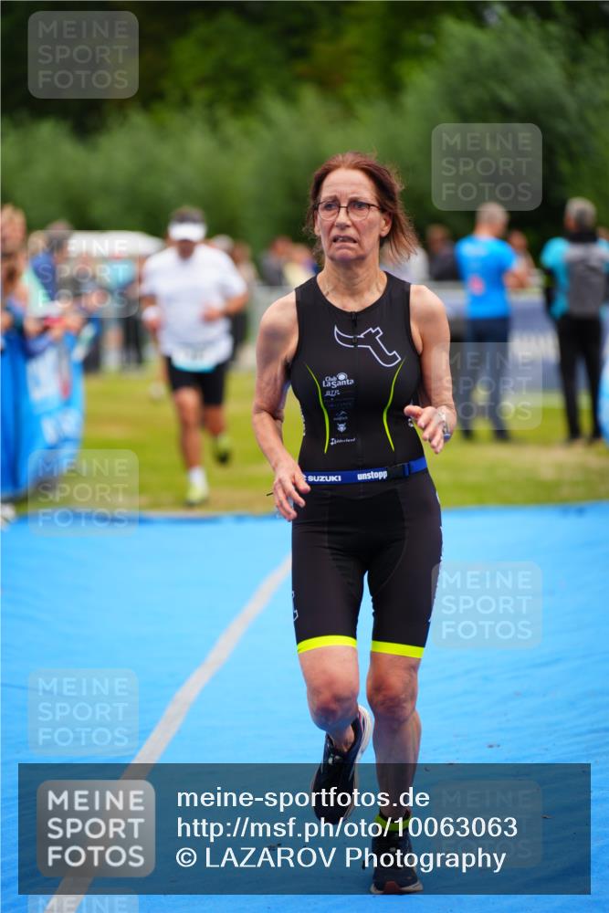 30.08.2026 - Elbe Triathlon Hamburg LAZAROV Photography http://msf.ph/oto/10063063 30.08.2026 11:52:01 Ziel 822, 980, 1281, 1331, 1455 meine-sportfotos.de