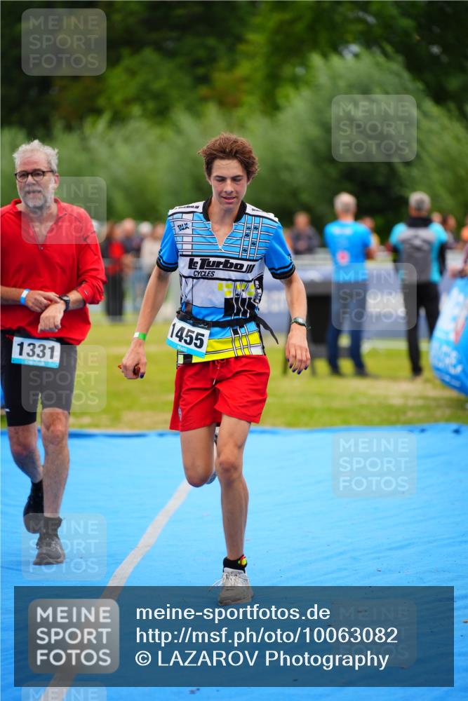 30.08.2026 - Elbe Triathlon Hamburg LAZAROV Photography http://msf.ph/oto/10063082 30.08.2026 11:52:07 Ziel 1281, 1331, 1455 meine-sportfotos.de