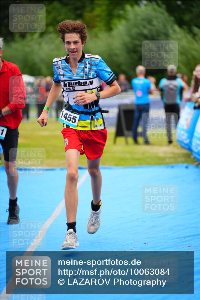 30.08.2026 - Elbe Triathlon Hamburg LAZAROV Photography http://msf.ph/oto/10063084 30.08.2026 11:52:07 Ziel 1281, 1331, 1455 meine-sportfotos.de