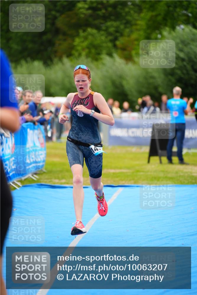 30.08.2026 - Elbe Triathlon Hamburg LAZAROV Photography http://msf.ph/oto/10063207 30.08.2026 11:53:35 Ziel 876, 1426 meine-sportfotos.de