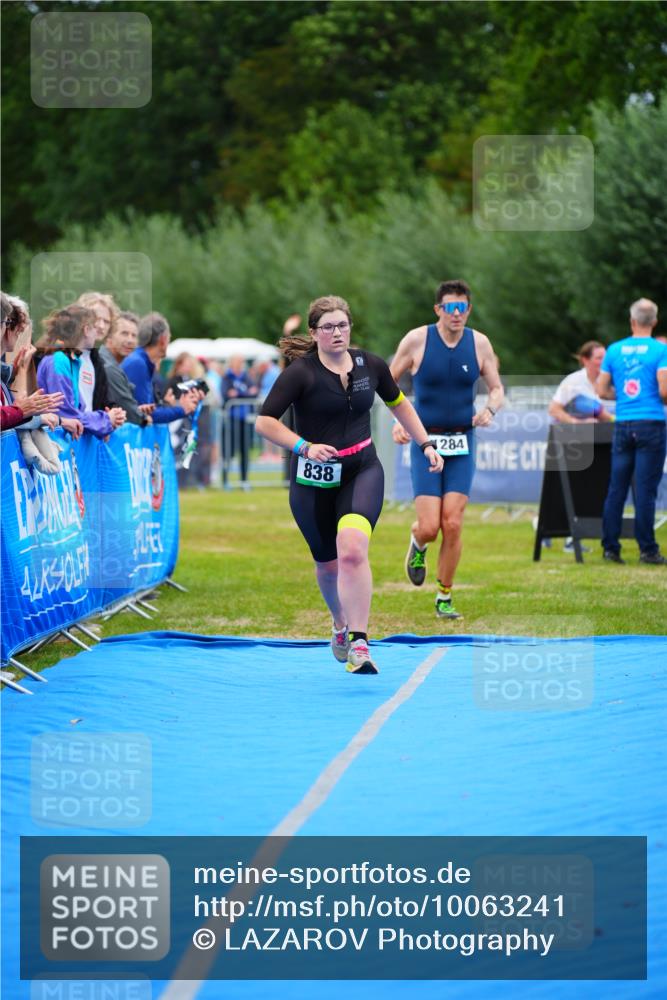 30.08.2026 - Elbe Triathlon Hamburg LAZAROV Photography http://msf.ph/oto/10063241 30.08.2026 11:53:51 Ziel 838, 1284 meine-sportfotos.de