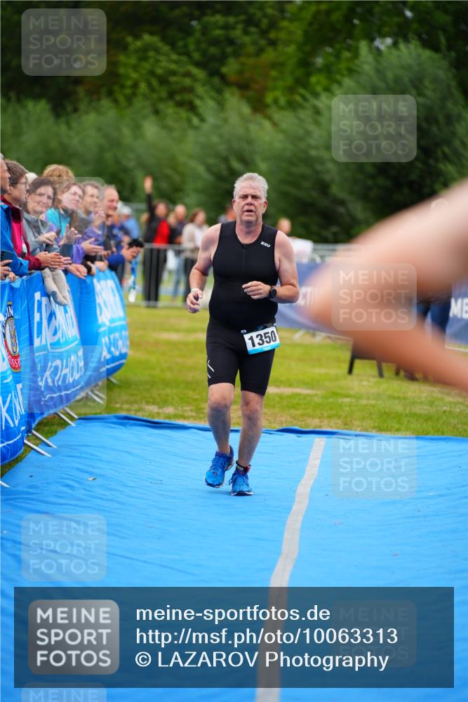 30.08.2026 - Elbe Triathlon Hamburg LAZAROV Photography http://msf.ph/oto/10063313 30.08.2026 11:54:33 Ziel 1350, 1378 meine-sportfotos.de