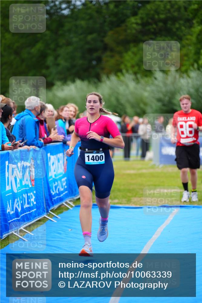 30.08.2026 - Elbe Triathlon Hamburg LAZAROV Photography http://msf.ph/oto/10063339 30.08.2026 11:54:46 Ziel 479, 1400 meine-sportfotos.de