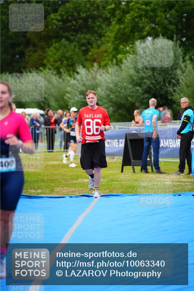 30.08.2026 - Elbe Triathlon Hamburg LAZAROV Photography http://msf.ph/oto/10063340 30.08.2026 11:54:47 Ziel 479, 1400 meine-sportfotos.de