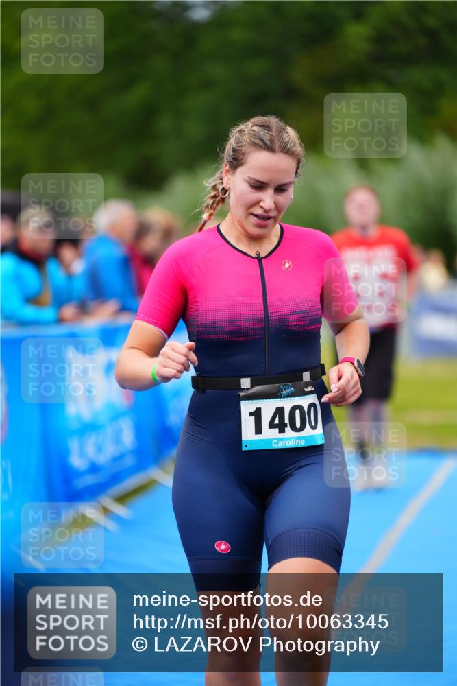 30.08.2026 - Elbe Triathlon Hamburg LAZAROV Photography http://msf.ph/oto/10063345 30.08.2026 11:54:48 Ziel 479, 1393, 1400, 1428 meine-sportfotos.de
