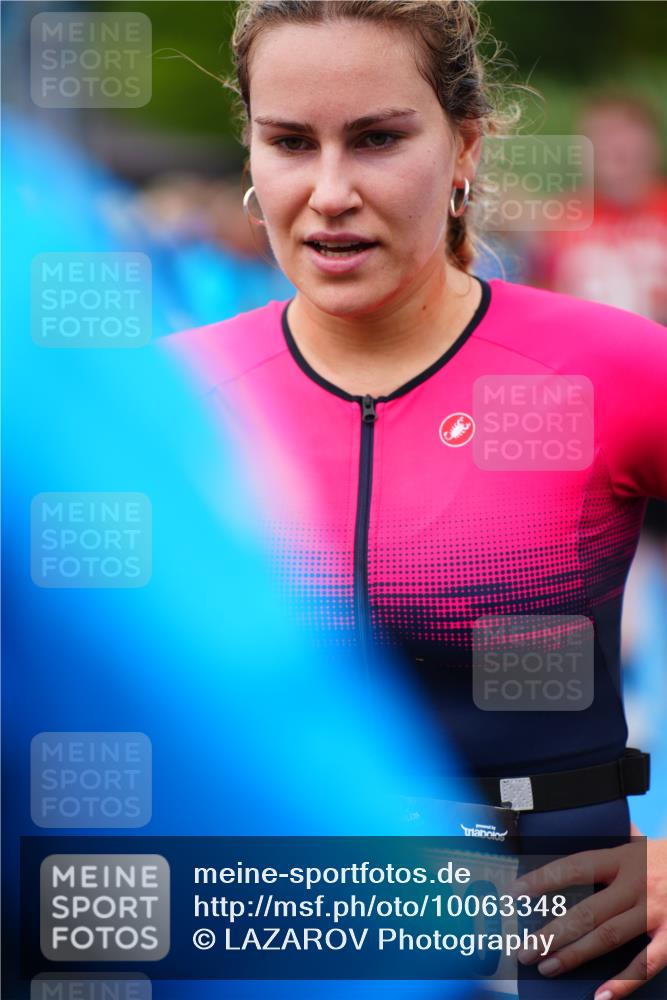 30.08.2026 - Elbe Triathlon Hamburg LAZAROV Photography http://msf.ph/oto/10063348 30.08.2026 11:54:50 Ziel 479, 1393, 1400, 1428 meine-sportfotos.de