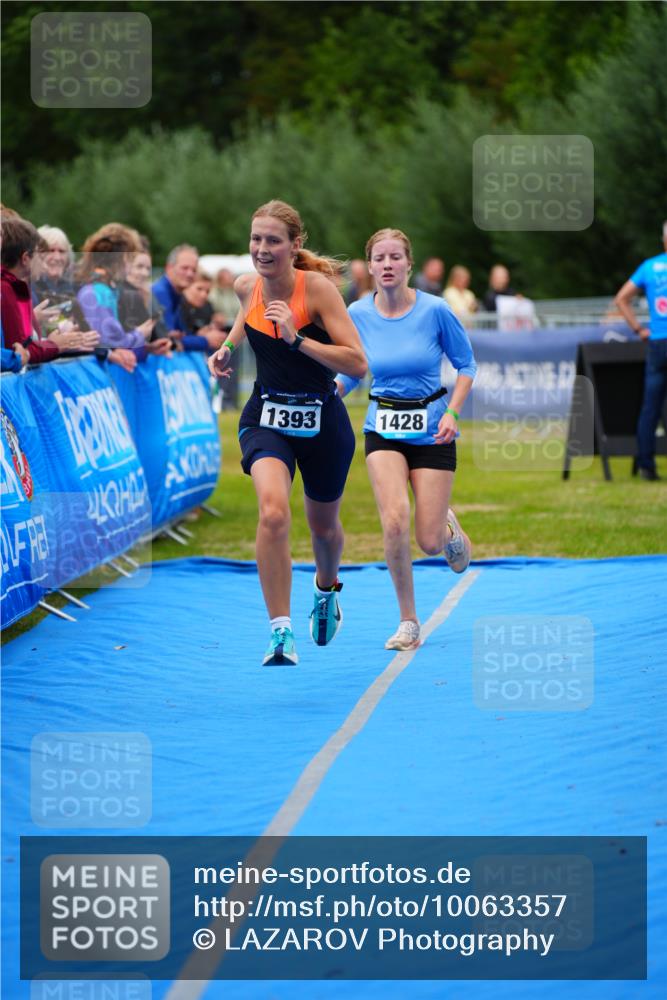 30.08.2026 - Elbe Triathlon Hamburg LAZAROV Photography http://msf.ph/oto/10063357 30.08.2026 11:54:55 Ziel 1393, 1428 meine-sportfotos.de