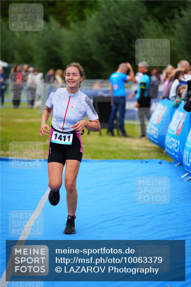 30.08.2026 - Elbe Triathlon Hamburg LAZAROV Photography http://msf.ph/oto/10063379 30.08.2026 11:55:18 Ziel 1411 meine-sportfotos.de